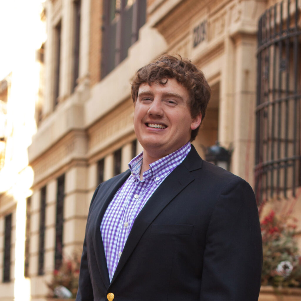 Sam Stewart headshot MG Group Chicago real estate
